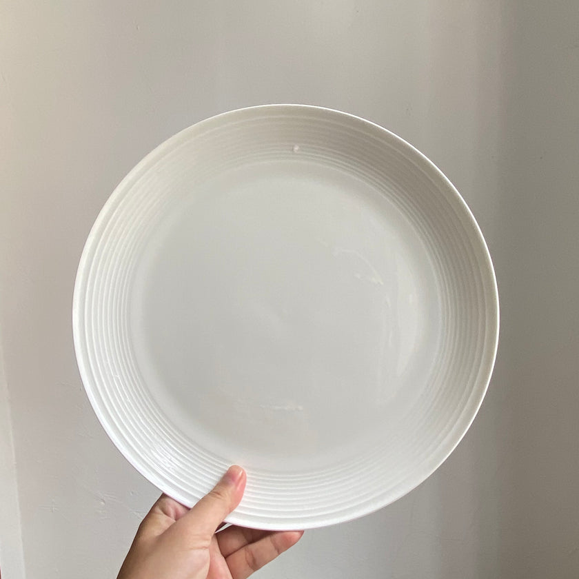 White Ribbed Dinner Plate