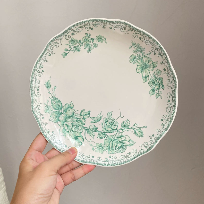 Green Botanical Dinner Plate - product view 1