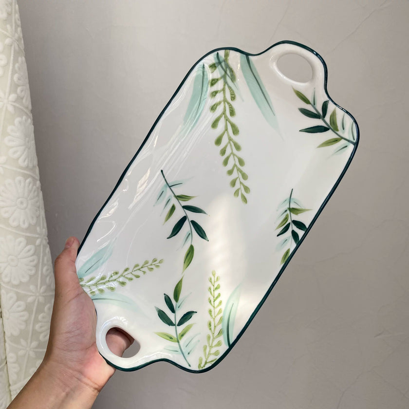 Green Leaf Handled Platter - product view 1