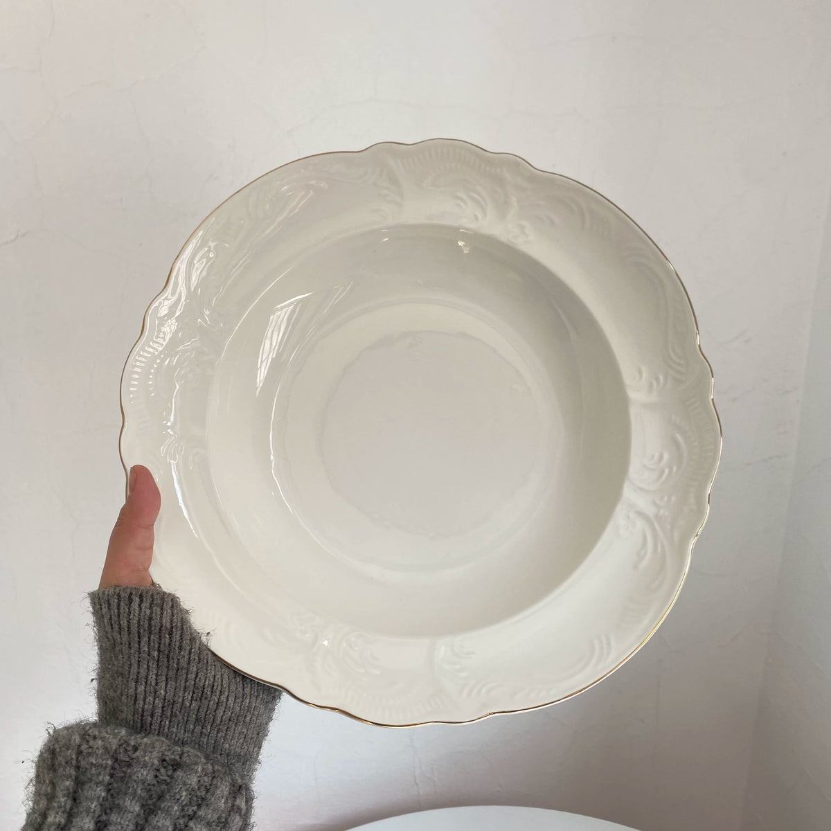 Gold Rim Relief Deep Plate