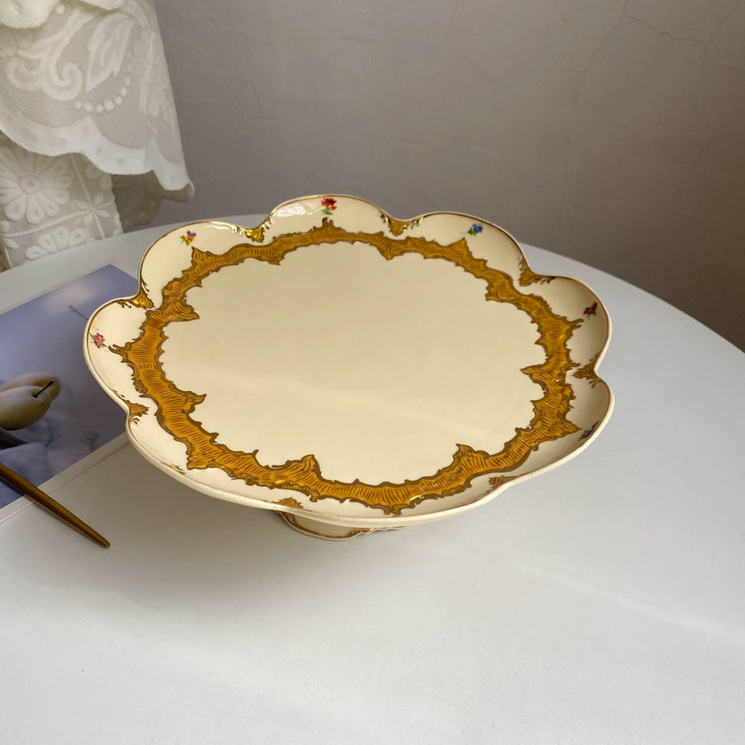 Scalloped Footed Serving Bowl - product view 1