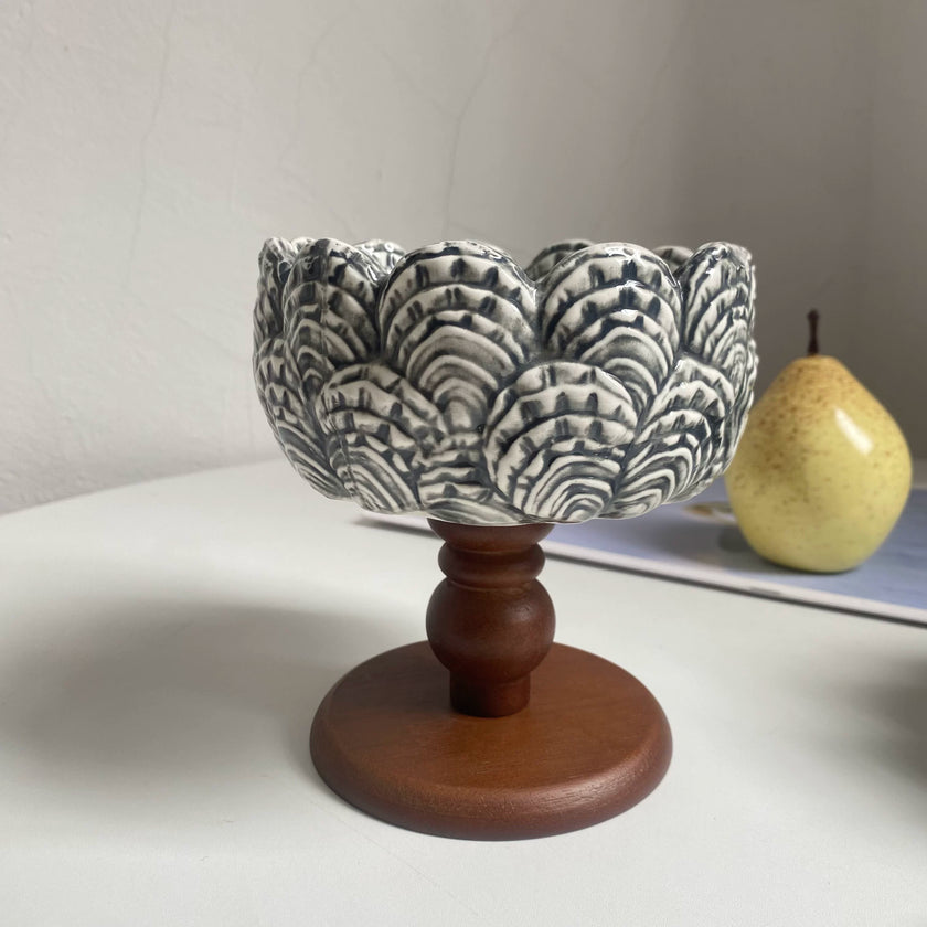 Black Feather Relief Bowl